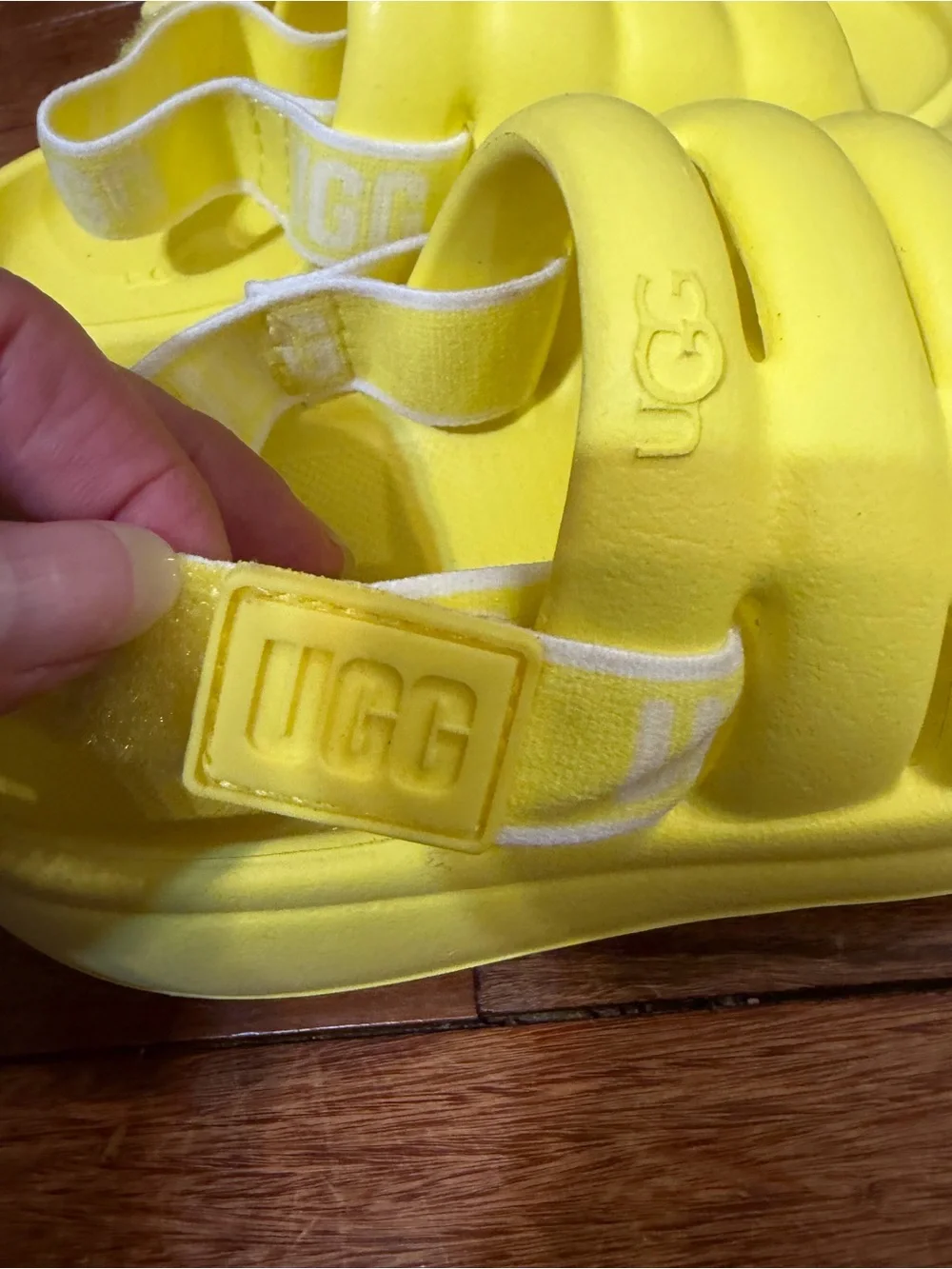UGG Kids Sport Yeah Sandals Key Lime